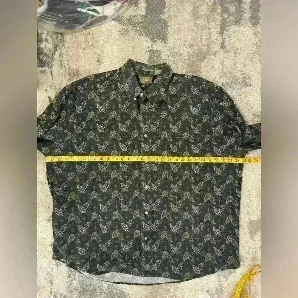 Men’s Natural Issue Button Down - Picture 5 of 6